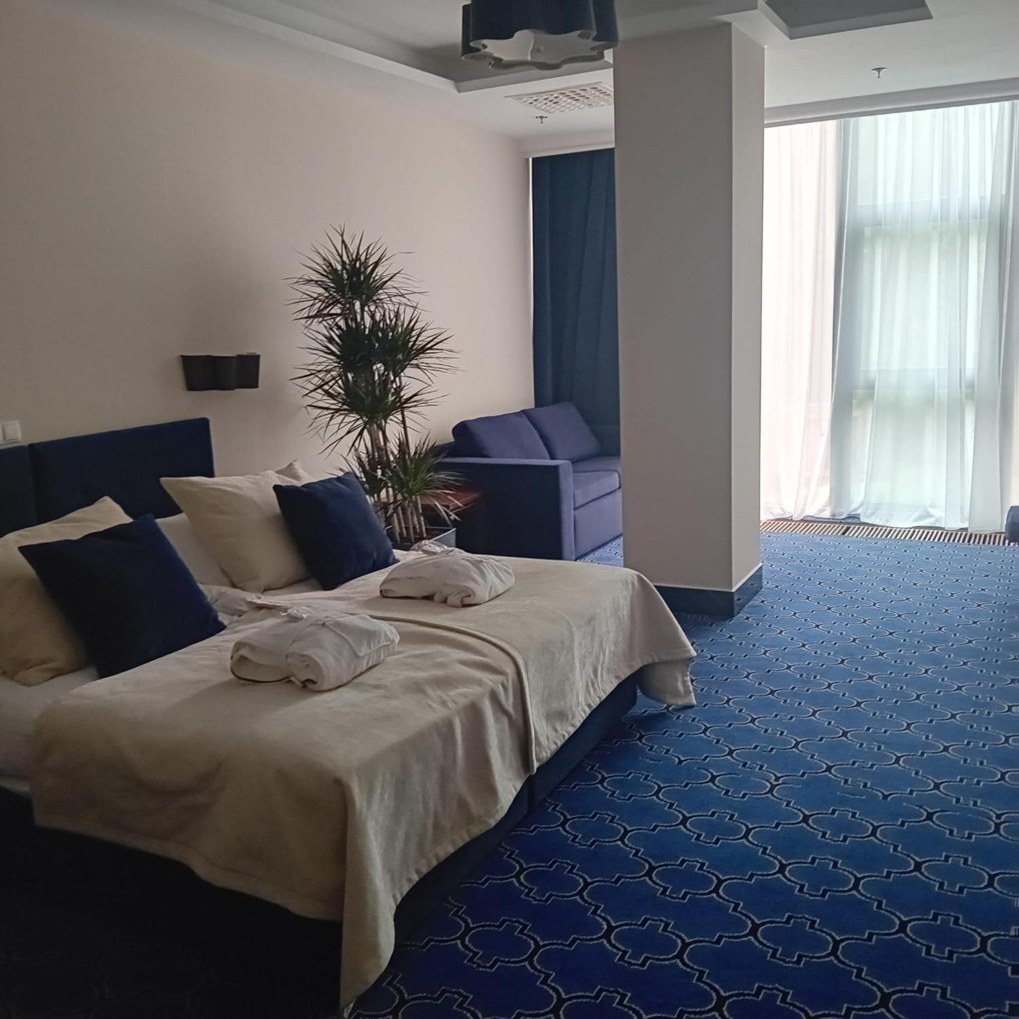 Hotel Czarny Potok Resort Spa & Conference กรินีซา ดรอยจ์ ภายนอก รูปภาพ