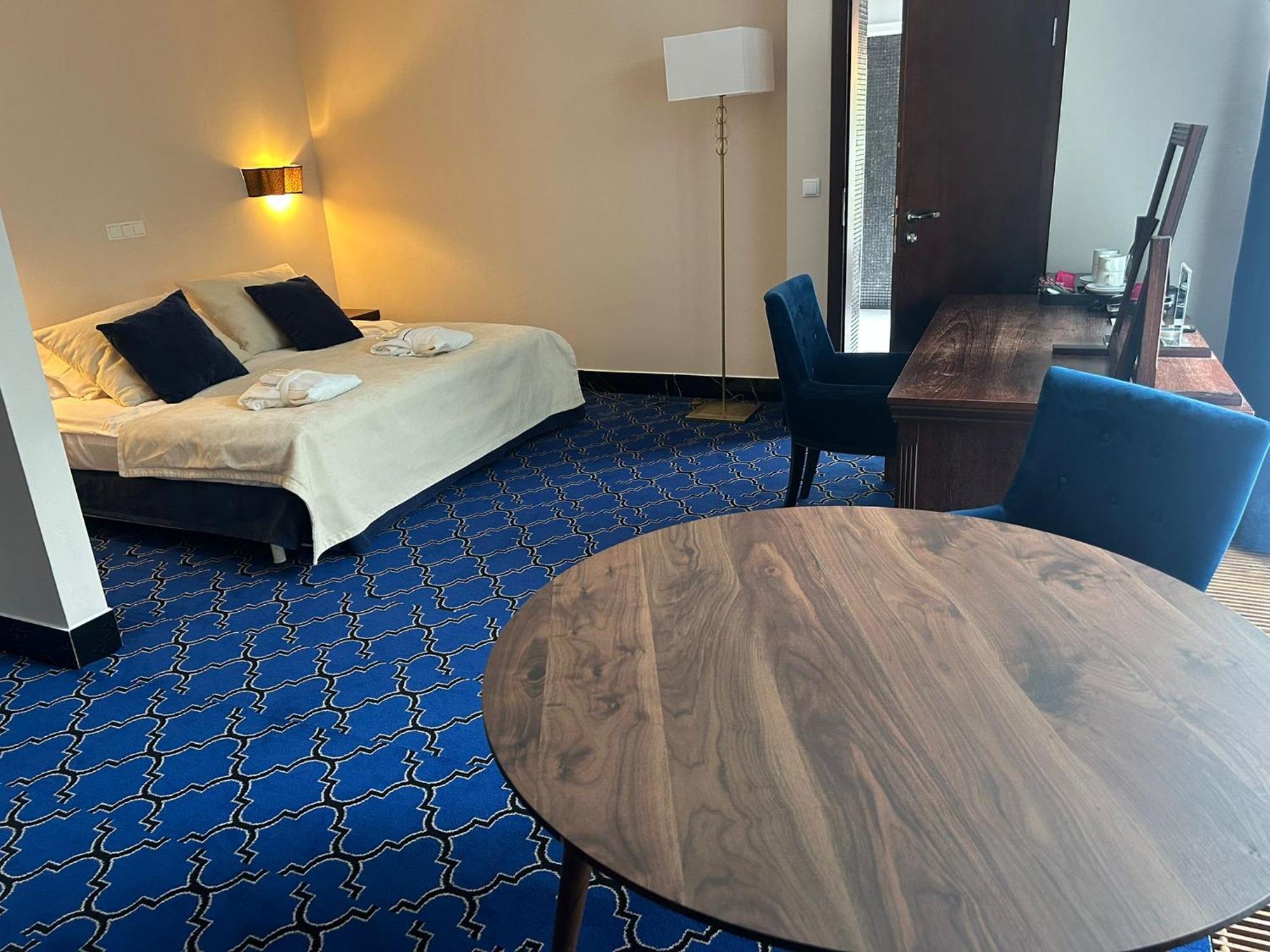 Hotel Czarny Potok Resort Spa & Conference กรินีซา ดรอยจ์ ภายนอก รูปภาพ